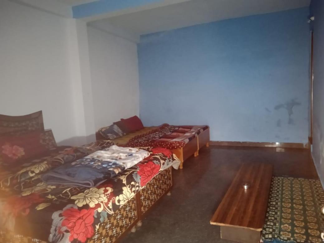 Dog N Hill Hotel Kasol Eksteriør billede